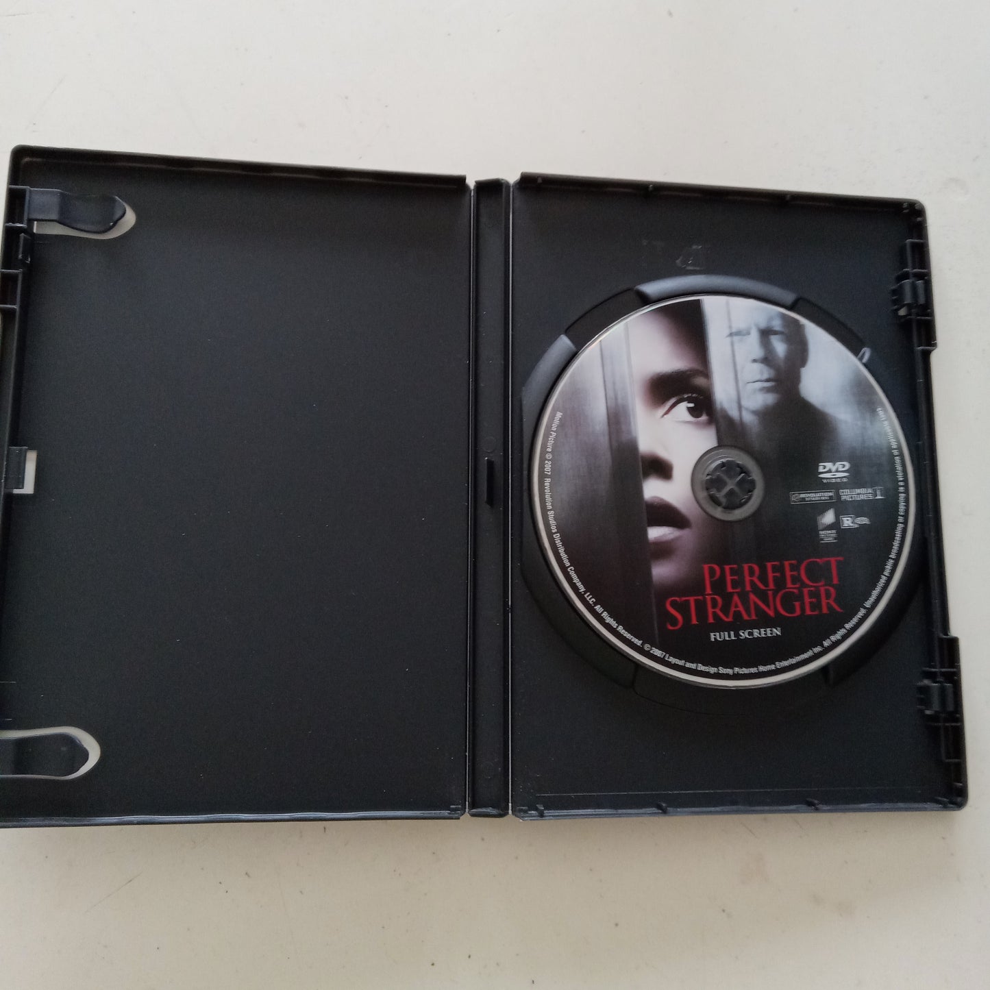 Perfect Stranger, DVD Movie Halle Berry Widescreen/Fullscreen, Rated R, USED
