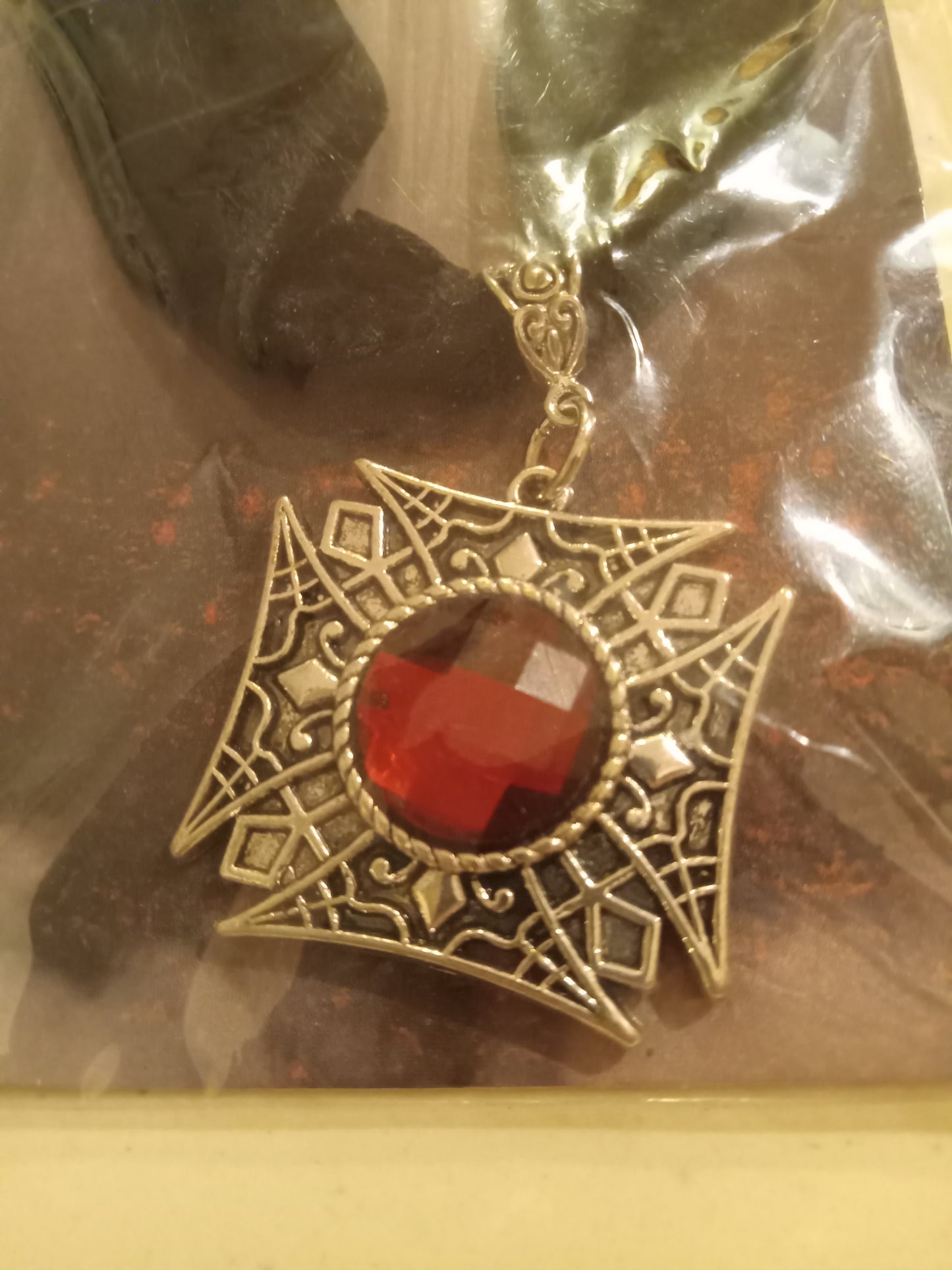 Vampire Choker Necklace Red Jewel Iron Cross Cosplay Halloween Costume Accessory NEW