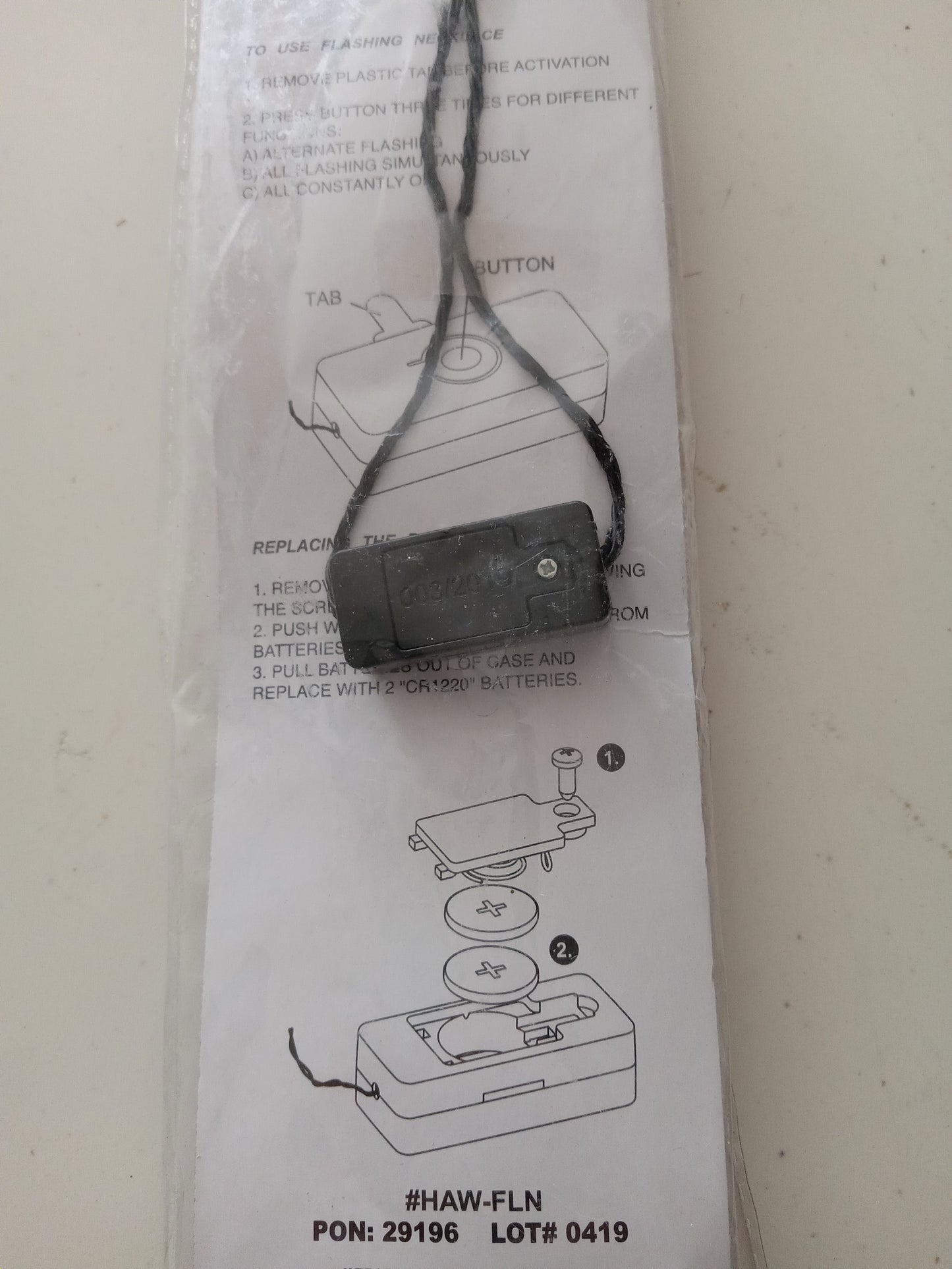 Spooky Lights Halloween Necklace, Steady On, Flashing Lites! Multi-functional, NEW.