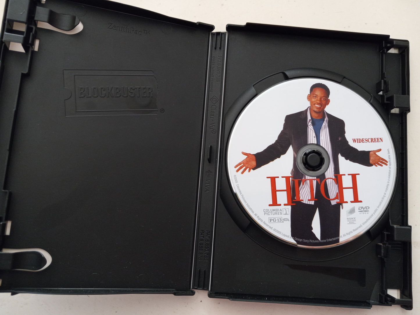 Hitch, DVD Movie, Widescreen, Rated PG-13, USED
