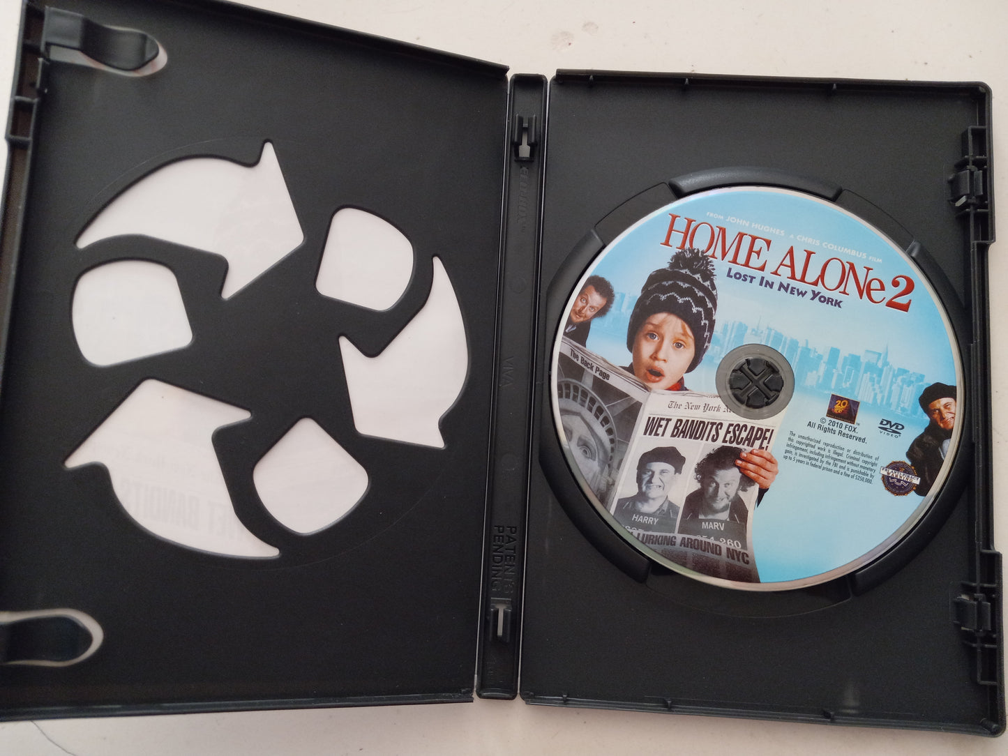 Home Alone 2 Lost In New York, DVD Movie, Macaulay Culkin Widescreen, Rated G, USED