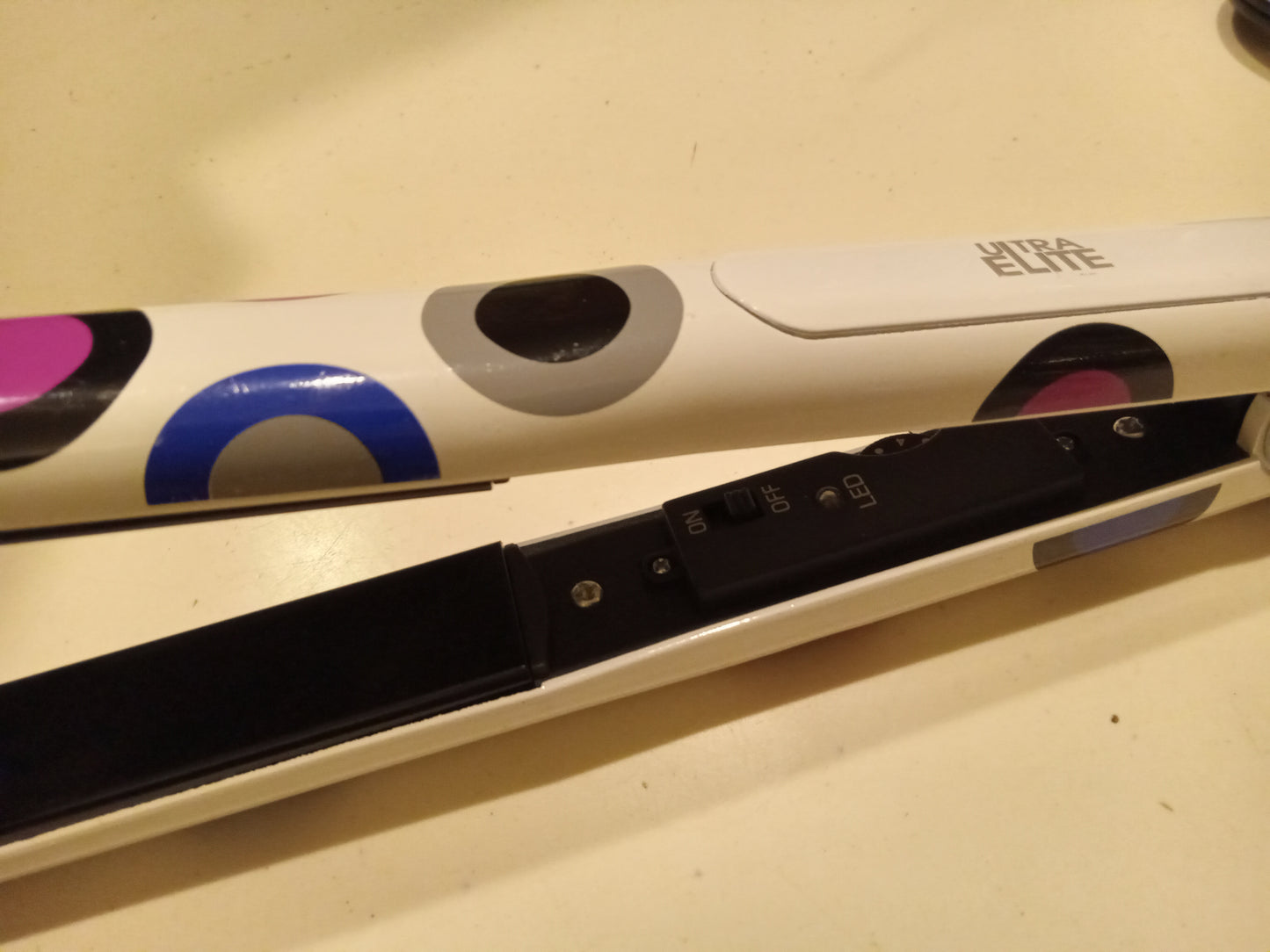 Burmax Tourmaline Ceramic Ultra Elite Flat Iron Hair Straightener Tool, 3.5"x1" Adjustable Heat, USED