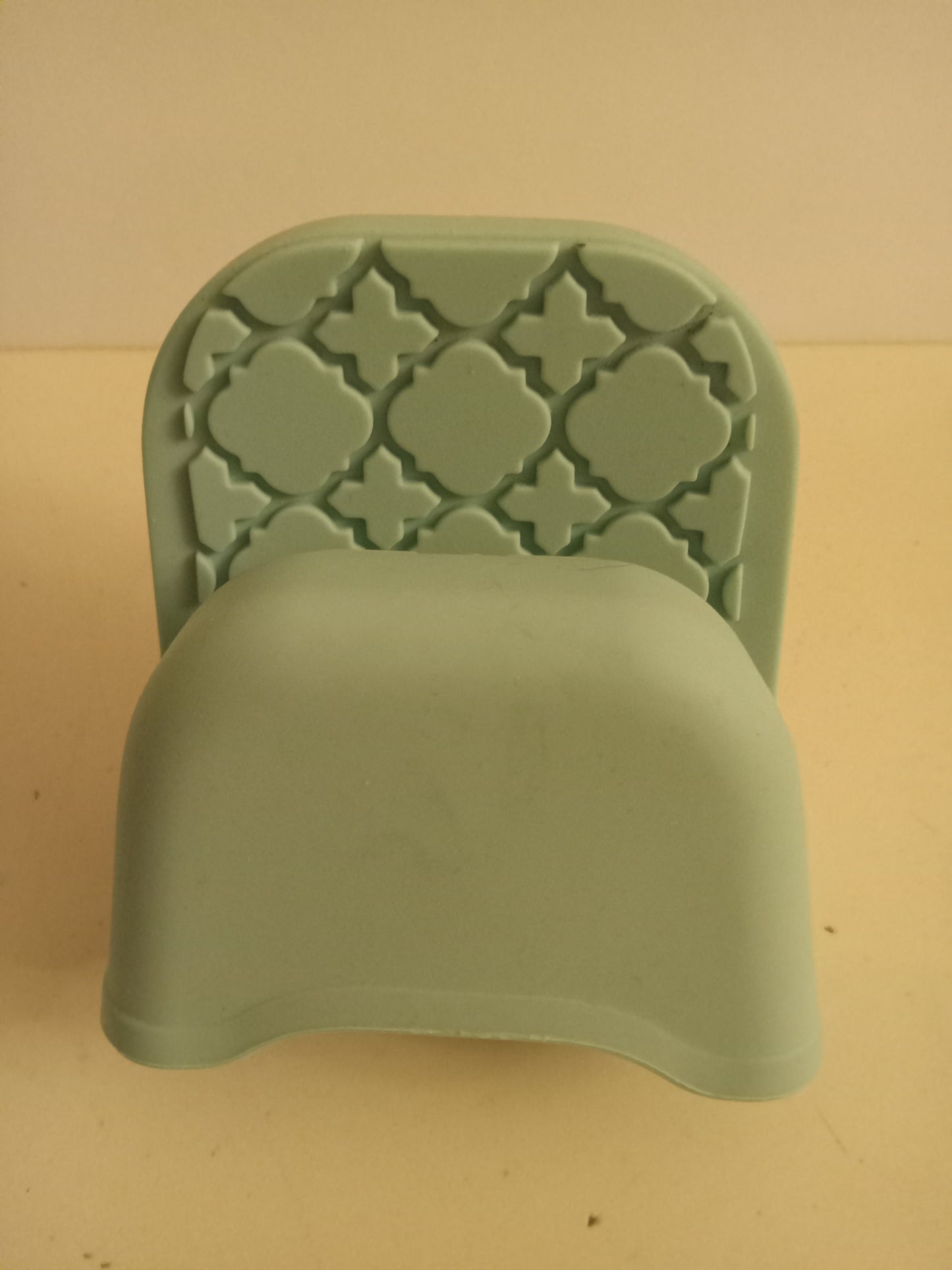 Soft Silicone Oven Mitts Fingers Clamps, Quick Portable Dishwasher Safe, NEW