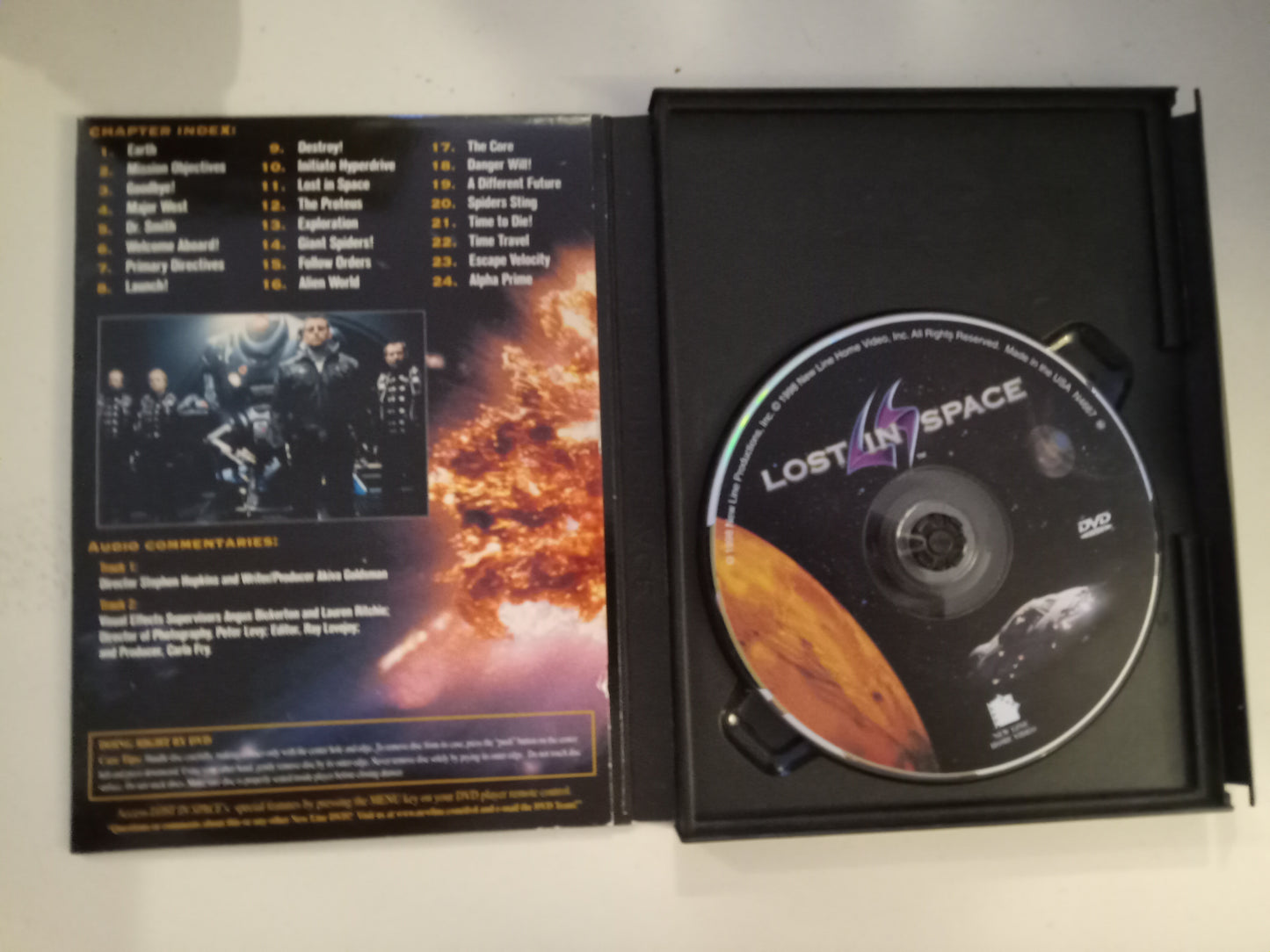 Lost In Space, DVD Movie, William Hurt Widescreen, Rated PG-13, USED