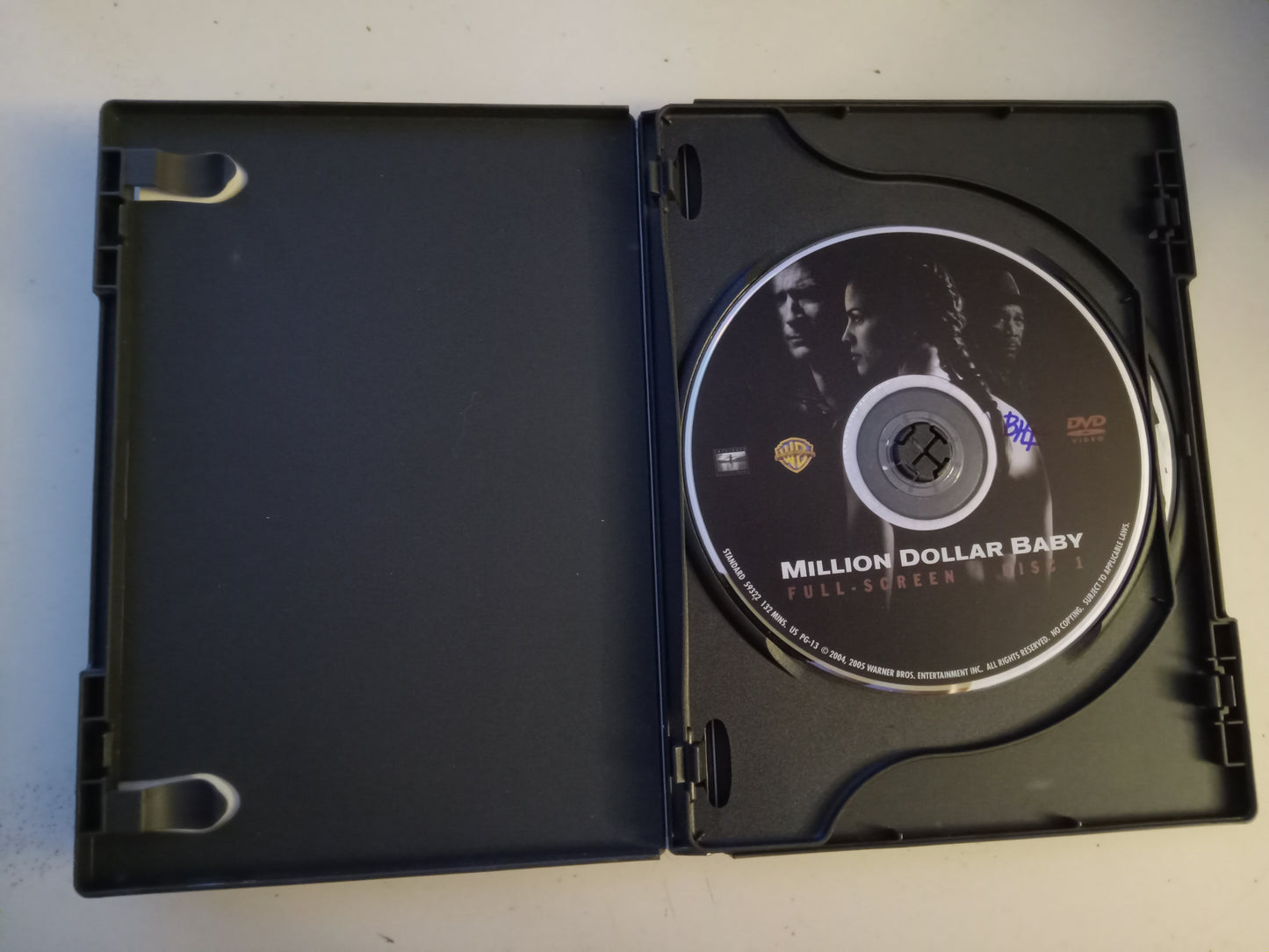 Million Dollar Baby, 2 Discs, DVD Movie, Clint Eastwood Fullscreen/Widescreen, Rated PG-13, USED