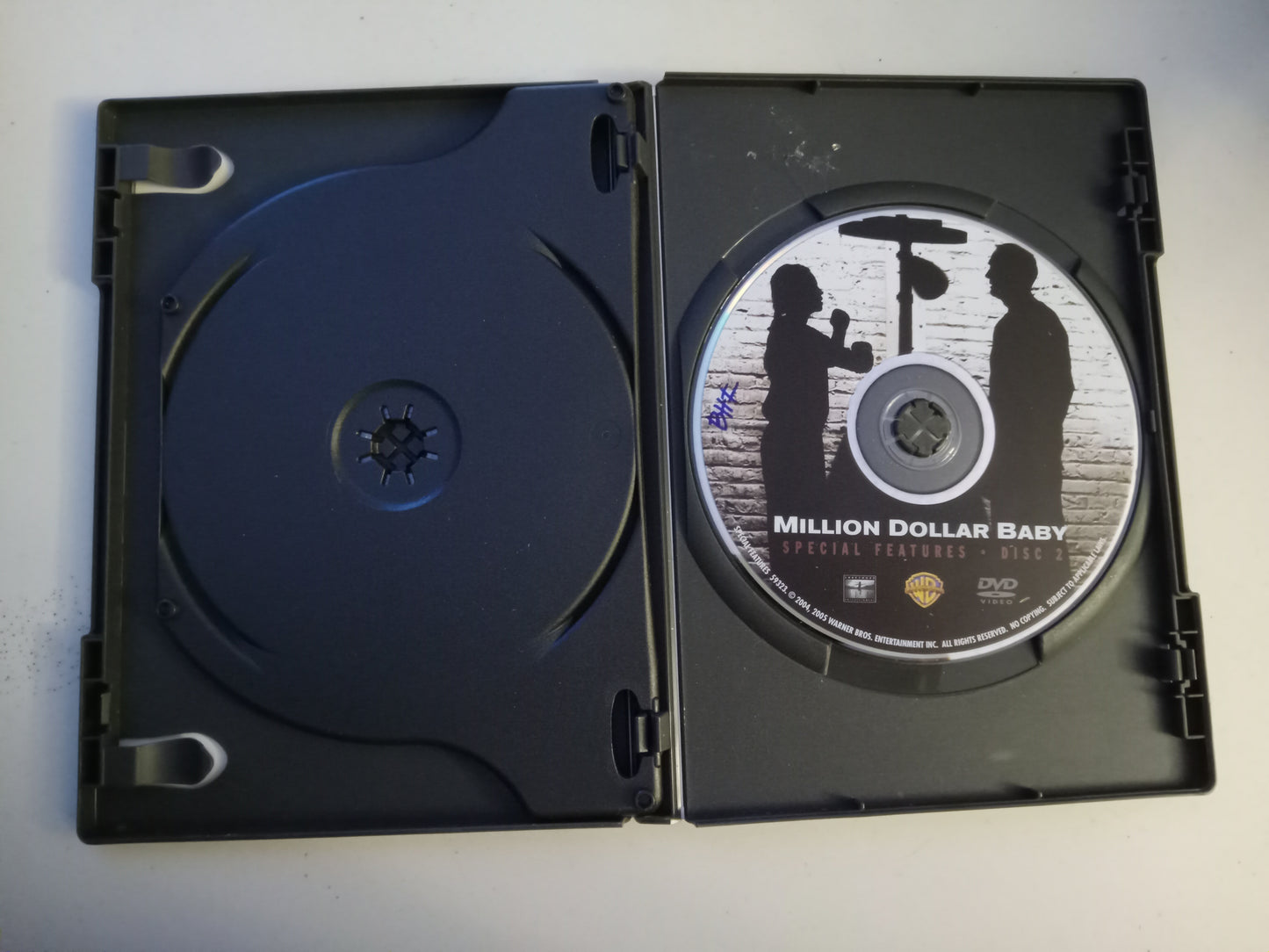Million Dollar Baby, 2 Discs, DVD Movie, Clint Eastwood Fullscreen/Widescreen, Rated PG-13, USED