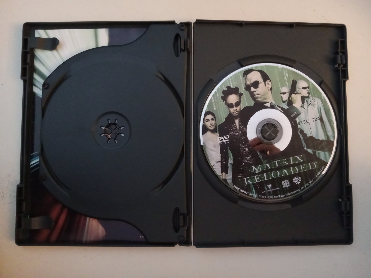 Matrix Reloaded, 2 Disc DVD Movie, Keanu Reeves Fullscreen/Widescreen, Rated R, USED