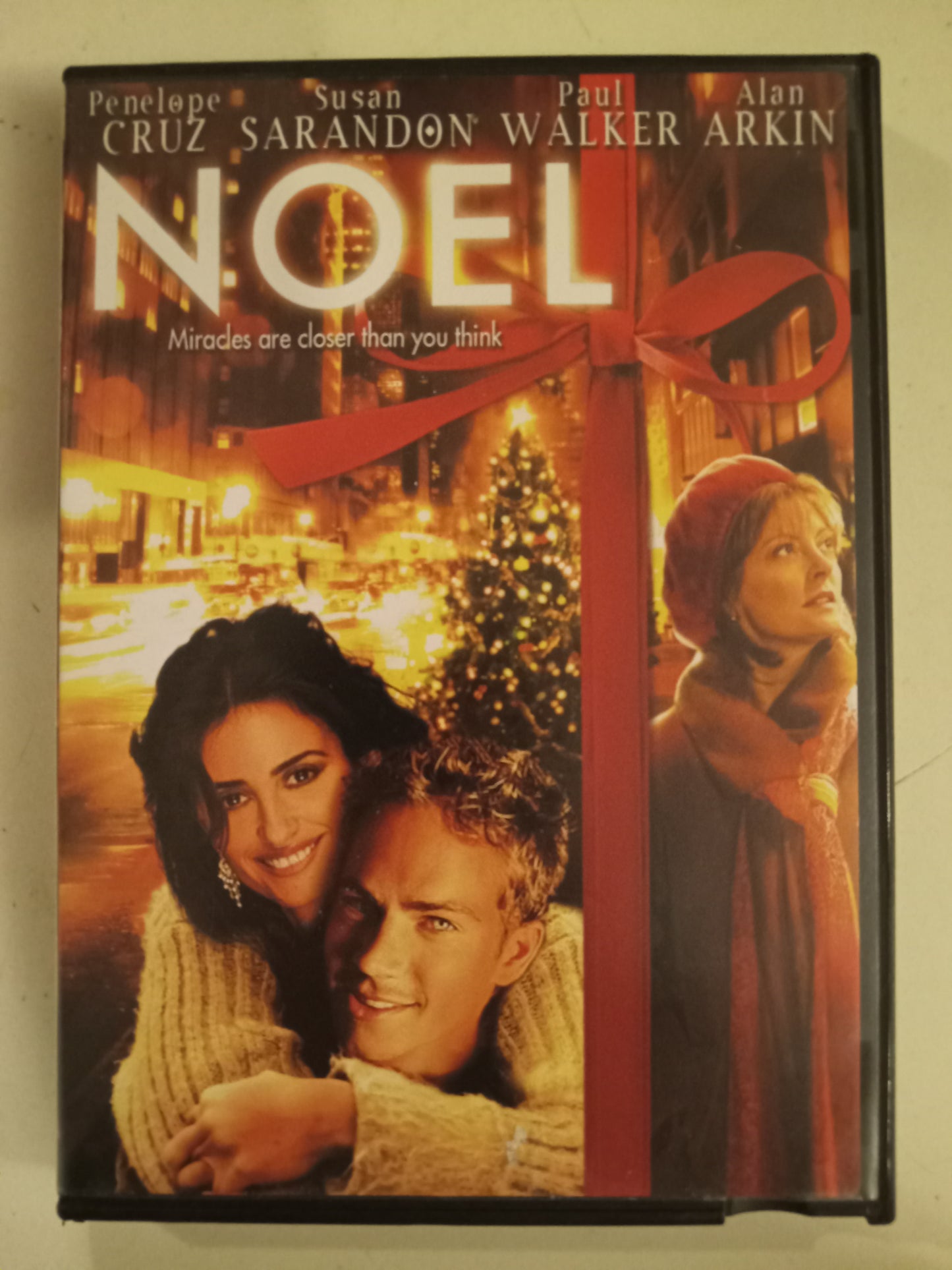 Noel, DVD Movie, Penelope Cruz Fullscreen, Rated PG, USED