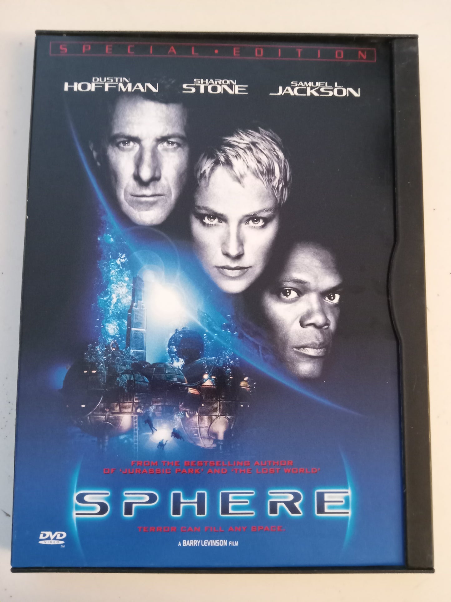 Sphere, DVD Movie, Dustin Hoffman Widescreen, Rated PG-13, USED
