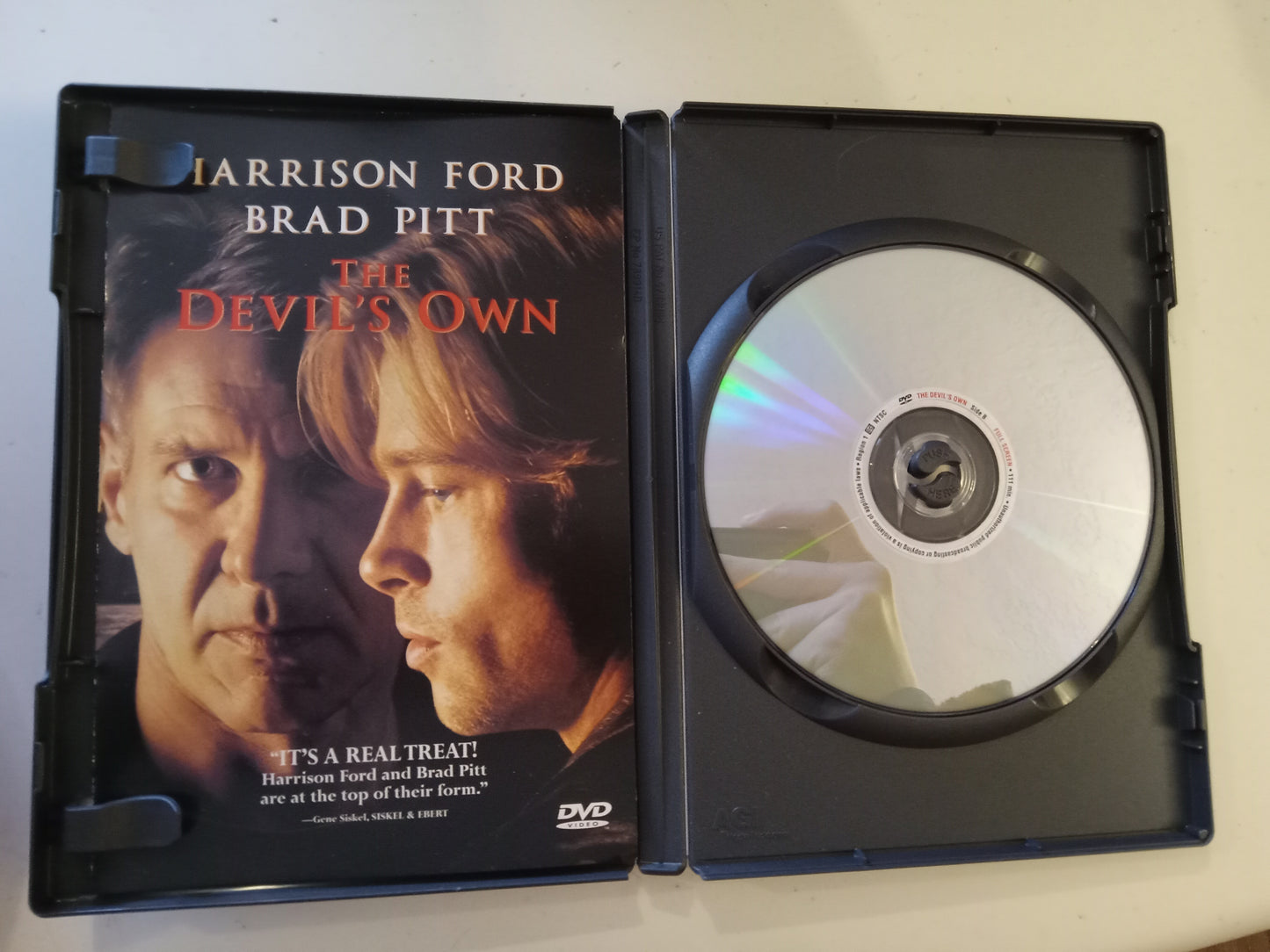 The Devil's Own, DVD Movie, Brad Pitt Fullscreen, Widescreen, Rated R, USED