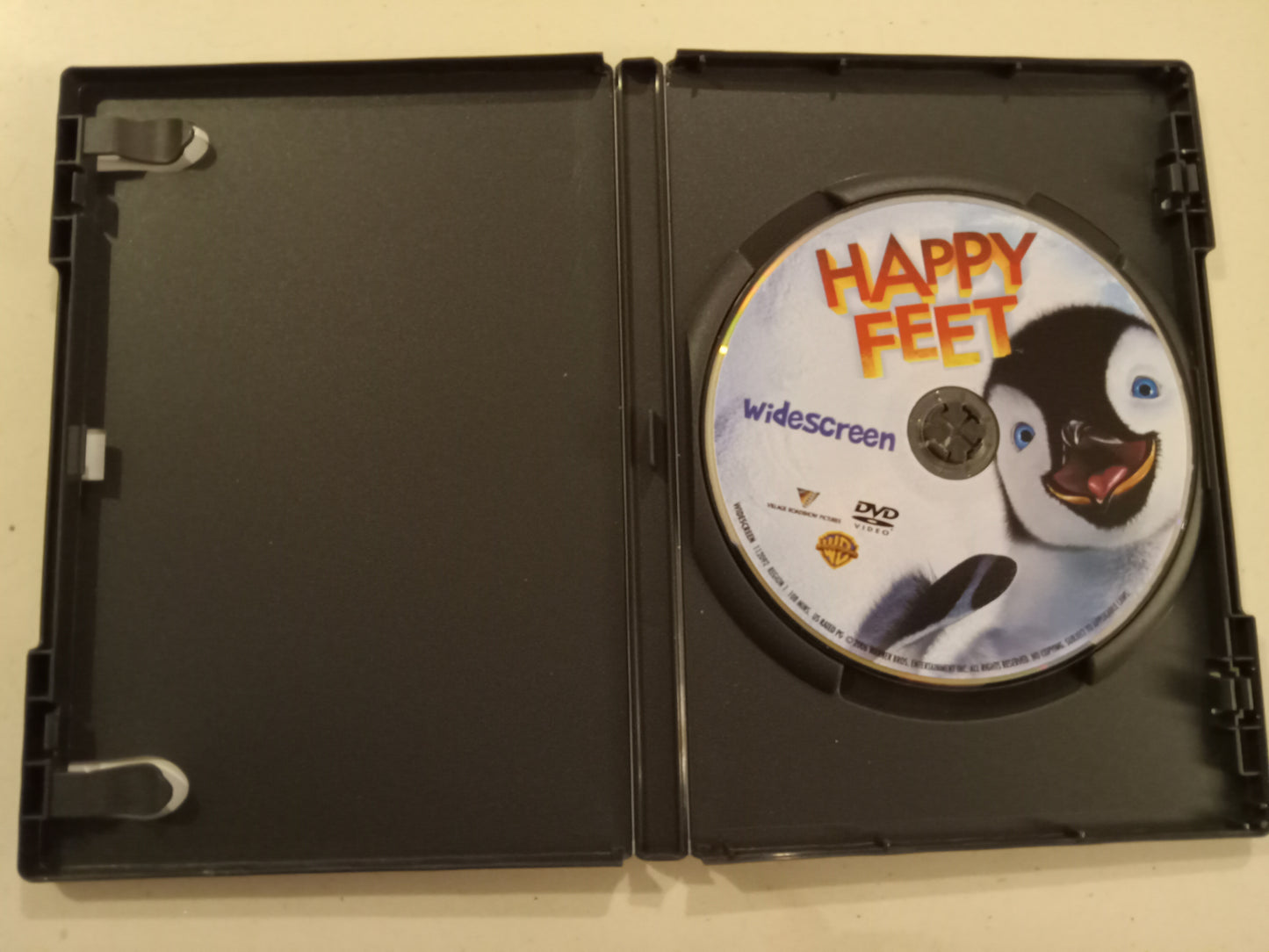 Happy Feet, Warner Bros Animation DVD Movie, Robin Williams Widescreen, Rated PG, USED