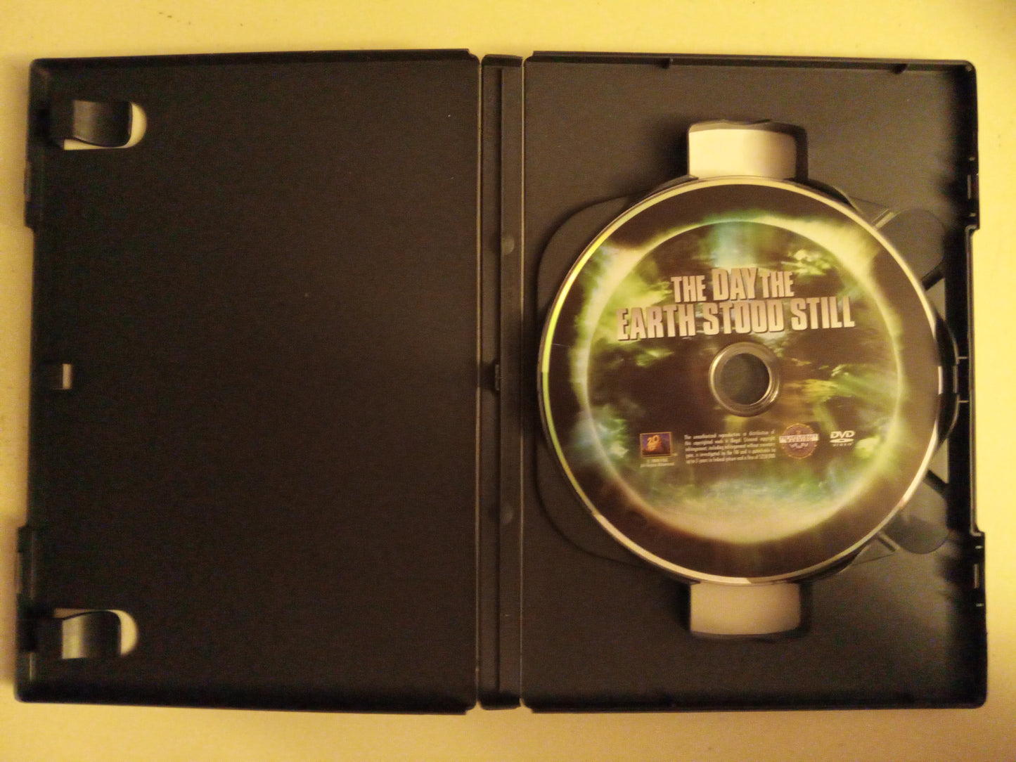 The Day The Earth Stood Still, DVD Movie, Keanu Reeves Widescreen, Rated PG-13, USED