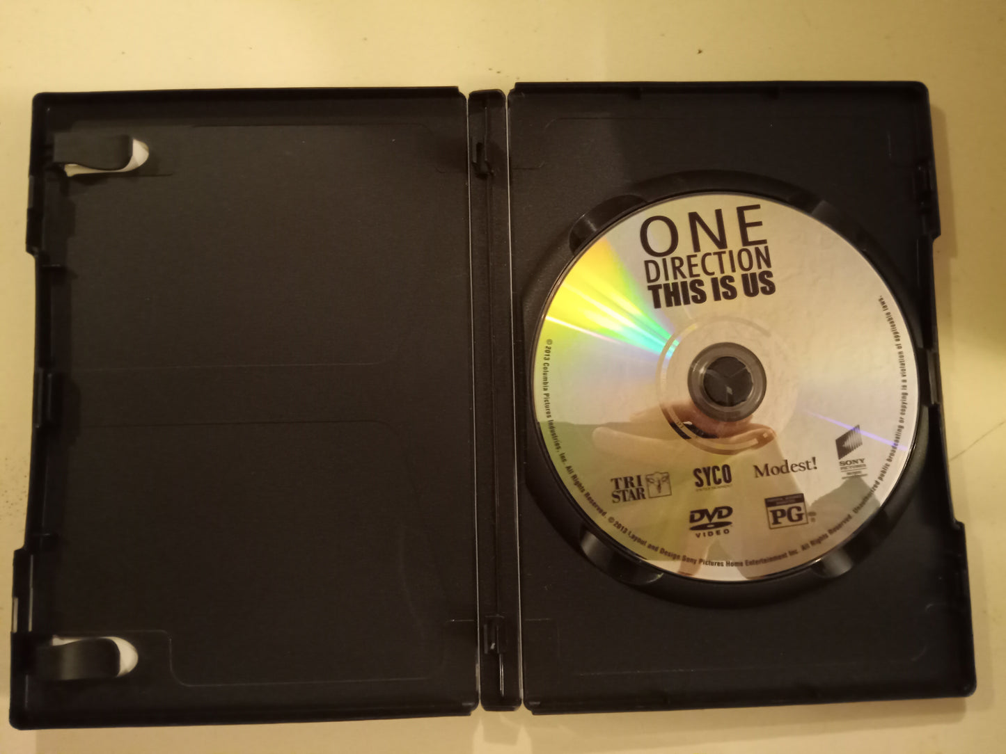 1D, One Direction This Is Us, DVD Movie, Widescreen, Rated PG, USED