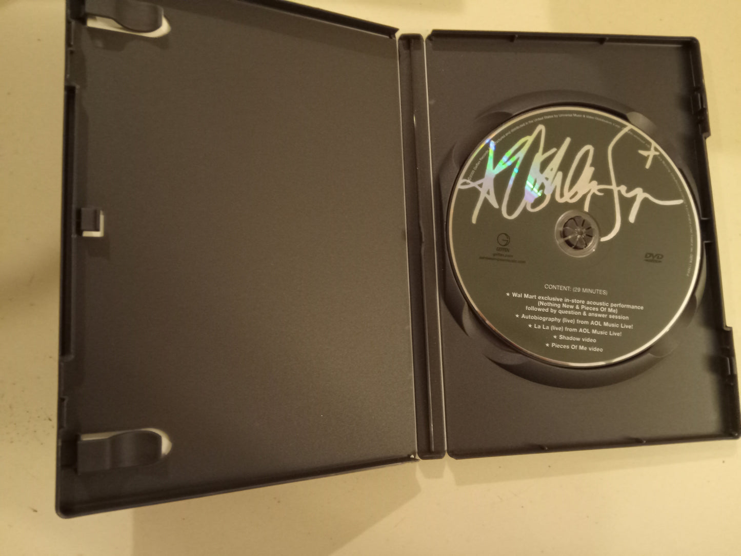 Ashlee Simpson, I Am Me, Pop Star Concert, DVD Music Video, Widescreen, Not Rated, USED