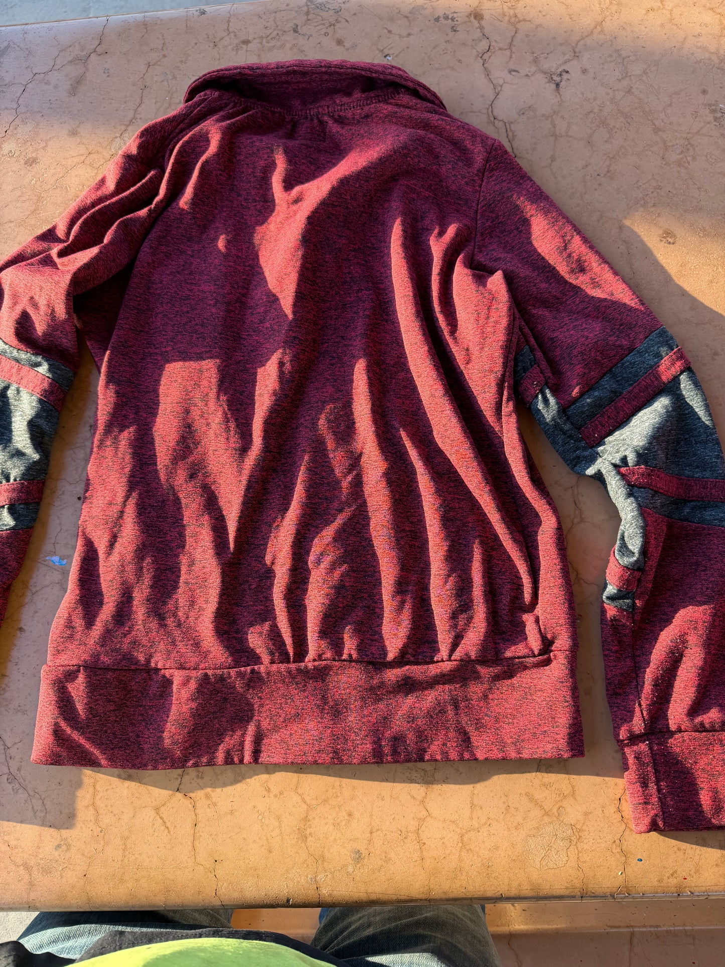 Love clothing co. Zip up sweater long sleeve red size M…