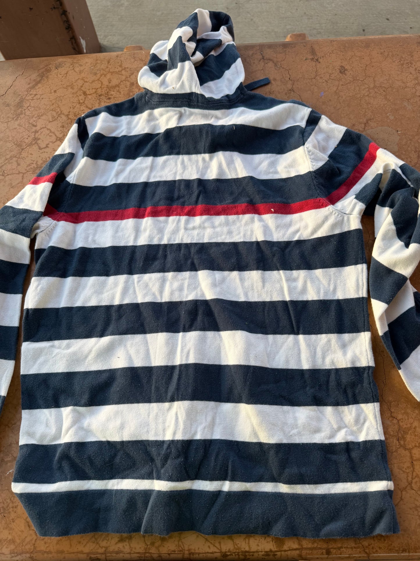 American Rag hoodie blue and white long sleeve pocket size Medium…