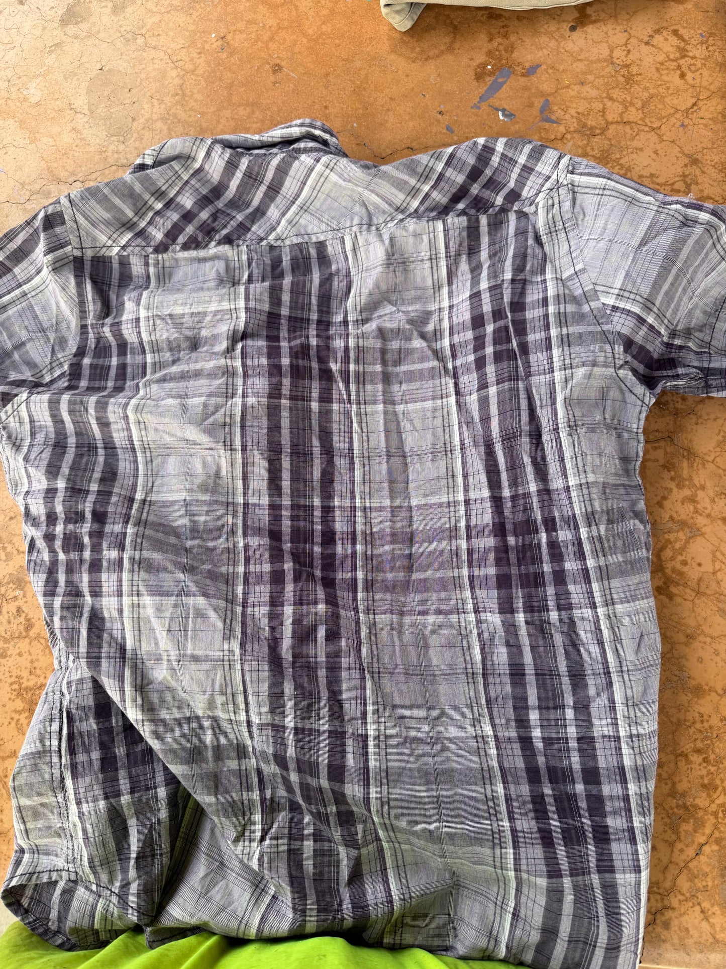Tony Hawk skateboard star clothing button down shirt gray plaid size Large…