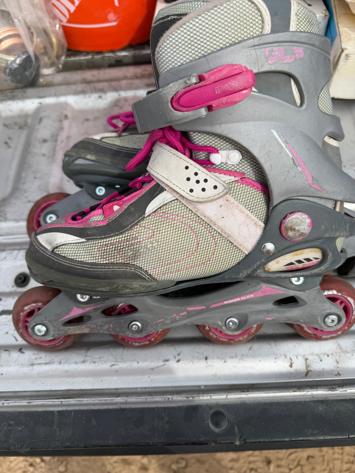 In line rollerblading shoes girls size 9 used …