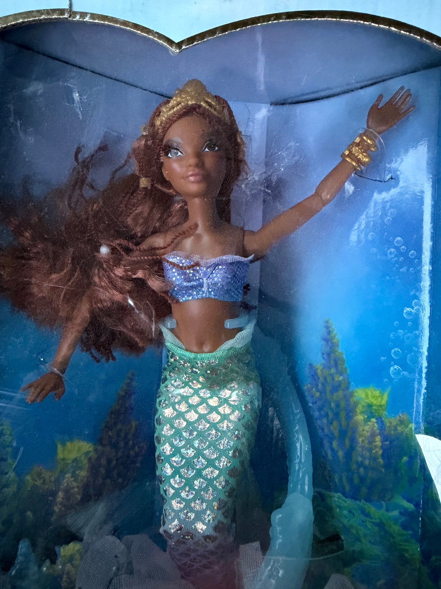 Disney The Little Mermaid Deluxe Set edition new in box doll with stand …