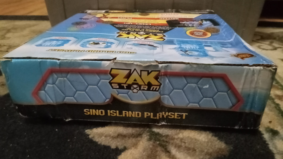 Bandai Zak Storm Sino Island Playset with Action Figure (Open Box / Damaged Outer Packaging)