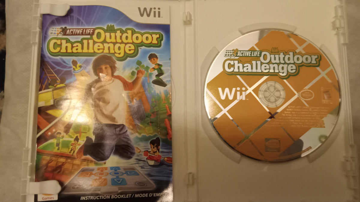 Active Life: Outdoor Challenge Bundle with Mat Controller (Nintendo Wii, 2008)