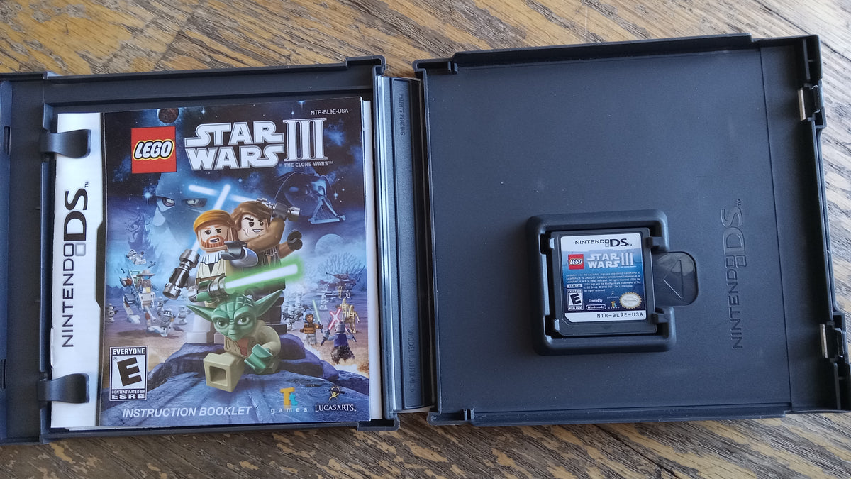 LEGO Star Wars III: The Clone Wars - Nintendo DS USED