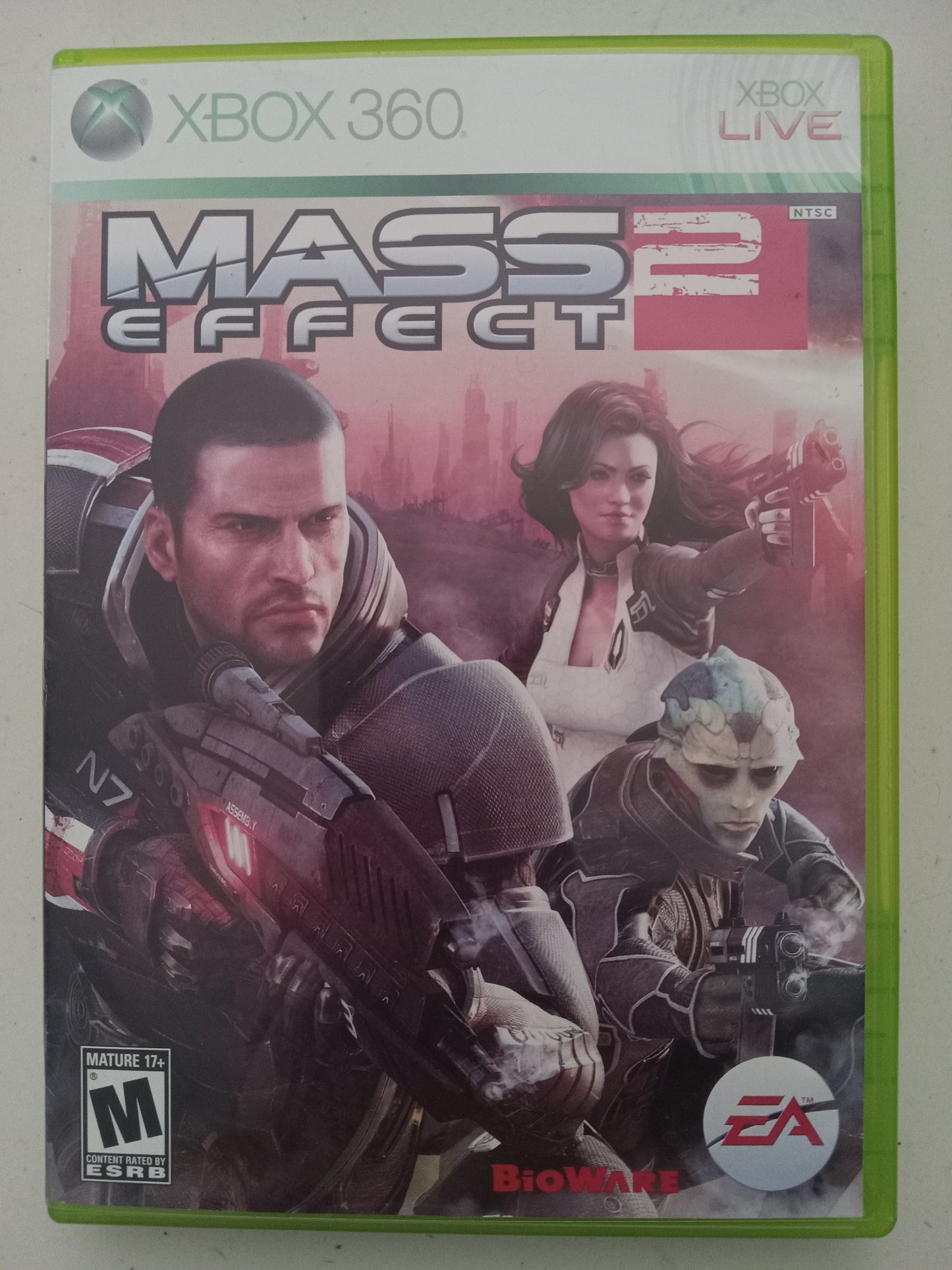 Mass Effect 2 Xbox 360 Video Game, 2 Discs, Rated M, USED