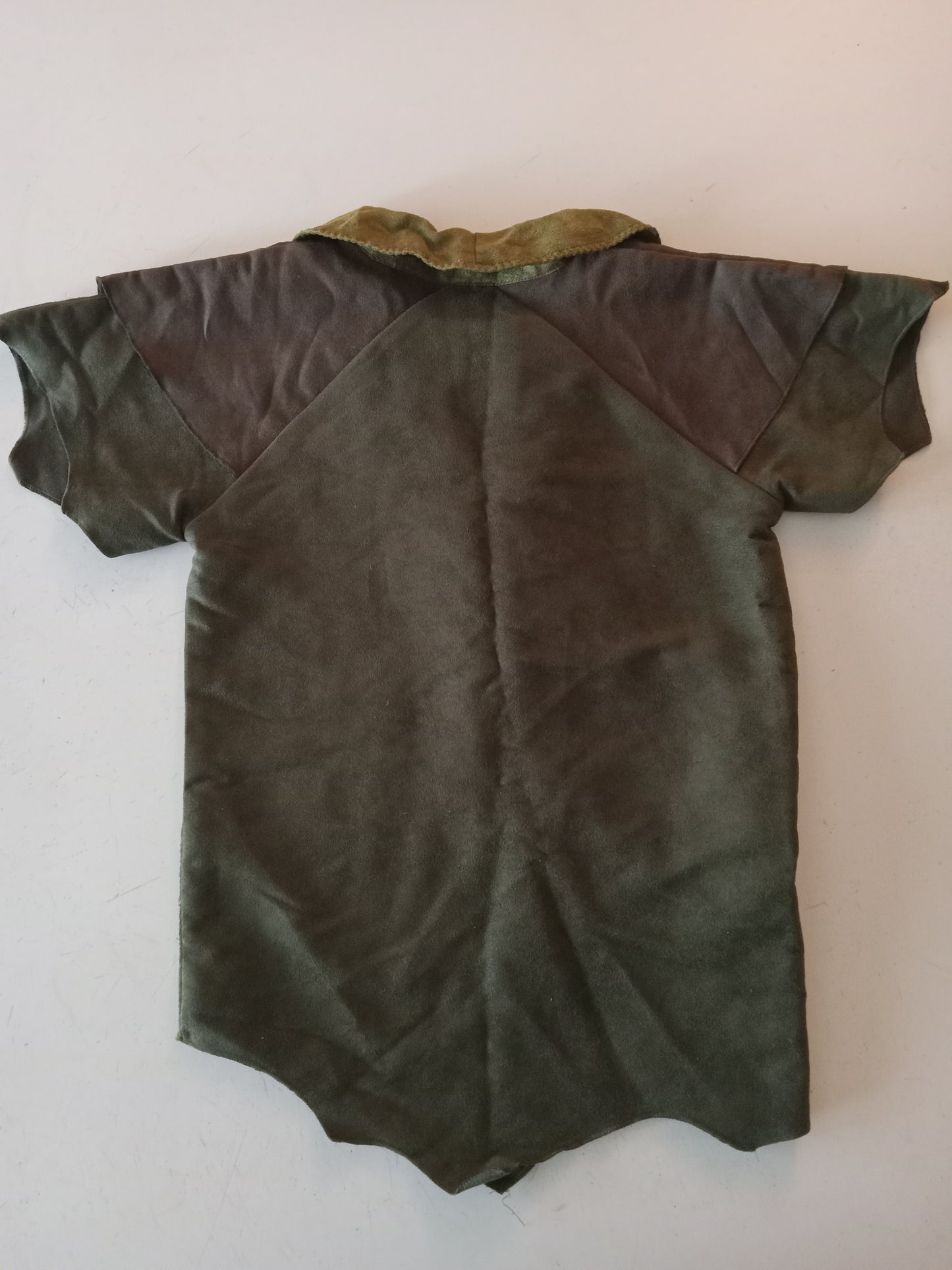 Peter Pan Woodsman Medieval Twilight Princess Link Cosplay Child's Halloween Costume USED