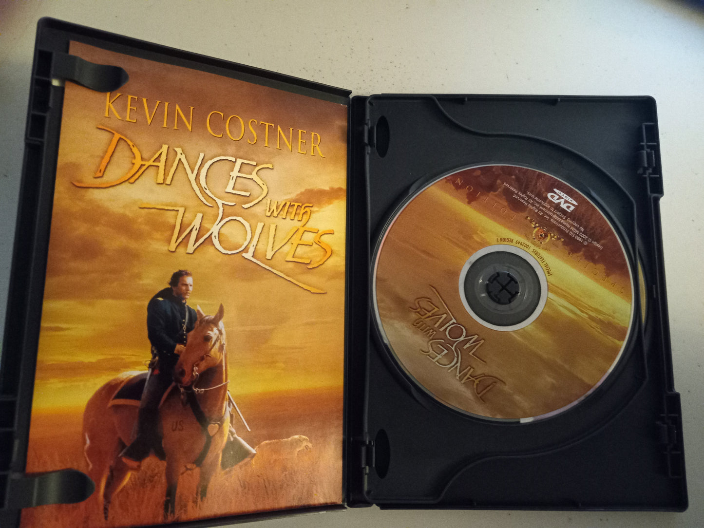 Dances With Wolves, DVD Movie, 2 Disks Special Edition, Widescreen, Rated PG-13, USED