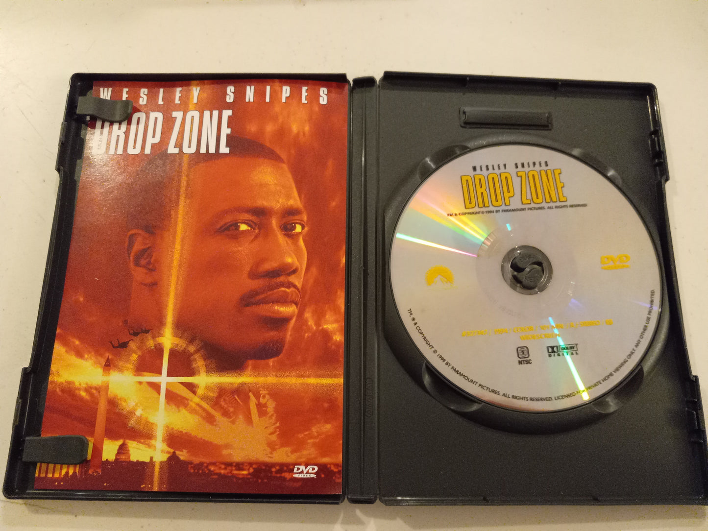 Drop Zone, DVD Movie, Widescreen, Rated R, Rare USED