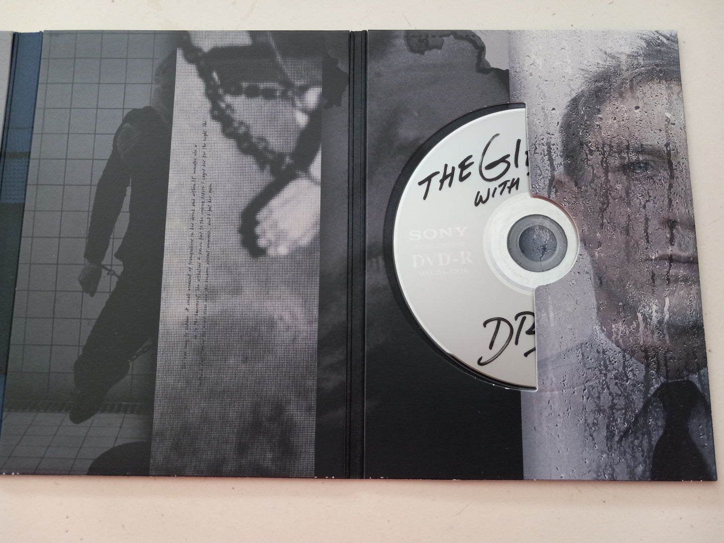 The Girl With The Dragon Tattoo, DVD Movie, Widescreen, Rated R, USED