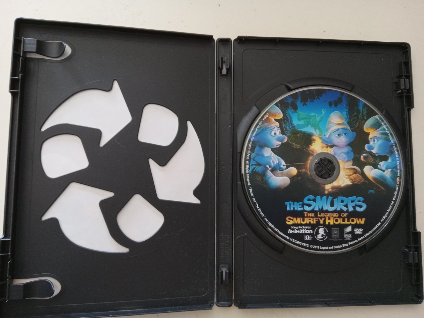 The Smurfs The Legend Of Smurfy Hollow, DVD Movie, Widescreen, Rated G, USED