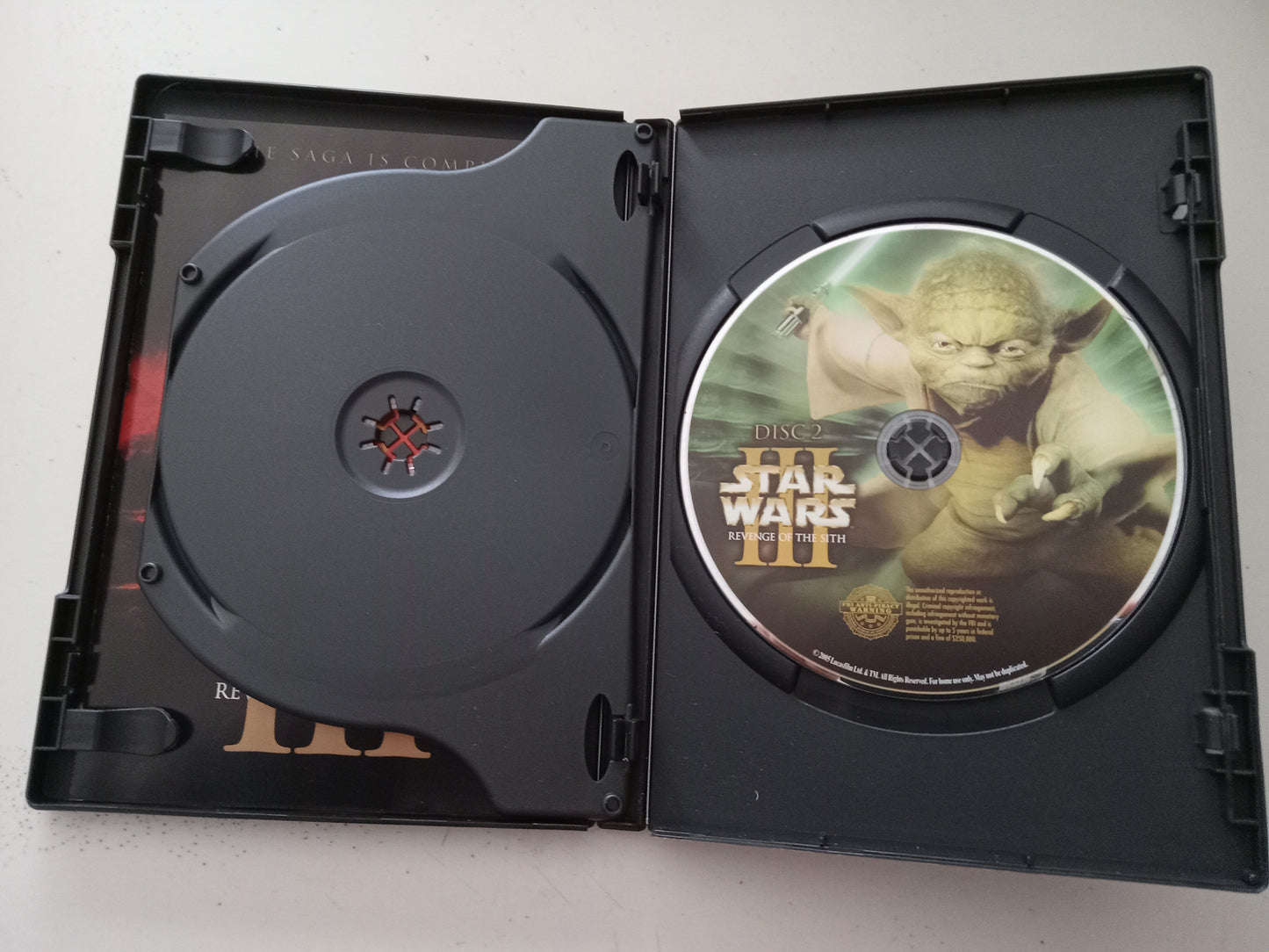 Star Wars III 3, Revenge Of The Sith, 2 Discs DVD Movie, Widescreen, Rated PG-13, USED