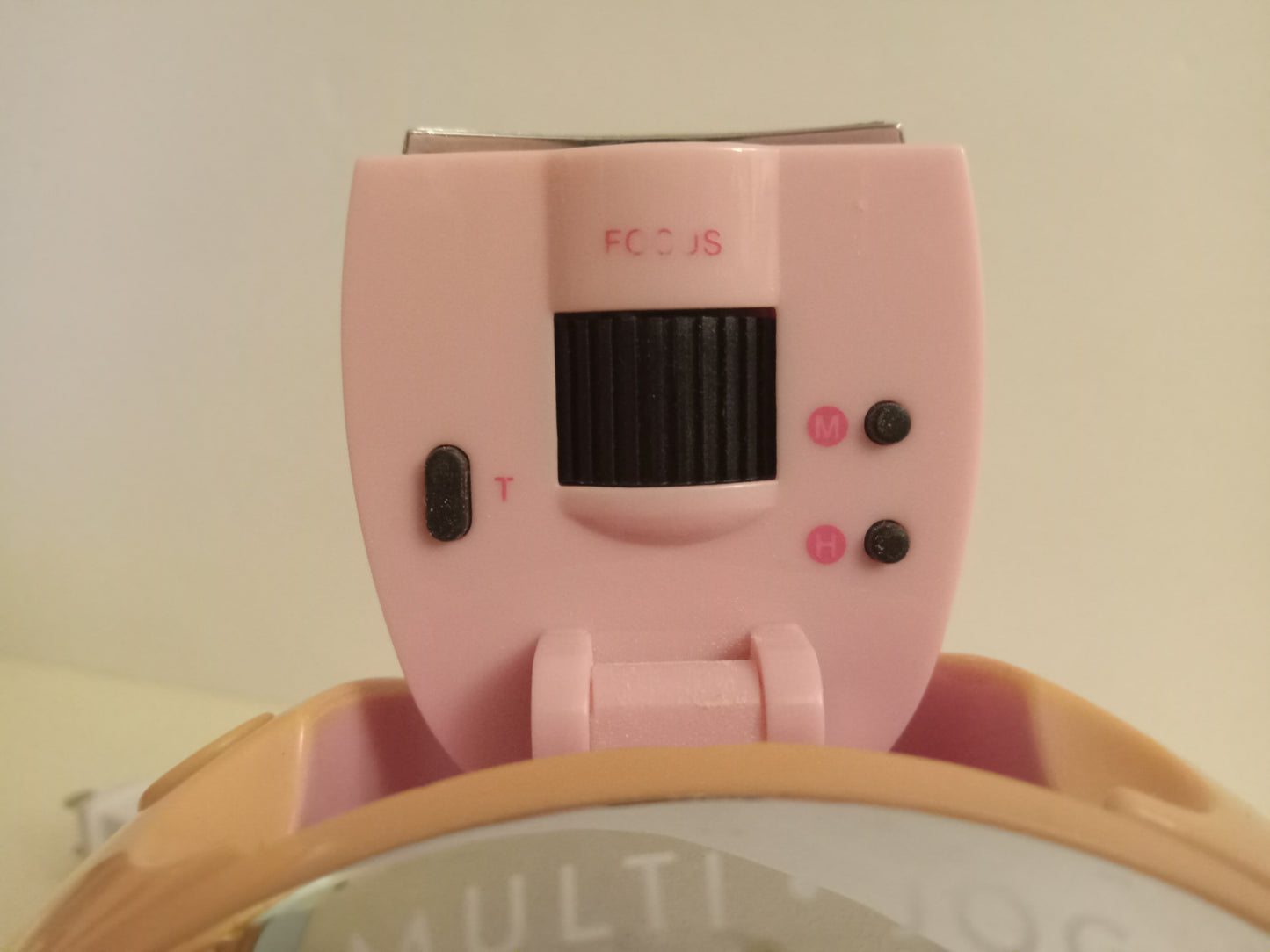 Hello Kitty Alarm Clock, Projector, AM/FM Radio, Needs Lamp Replaced, Rare USED