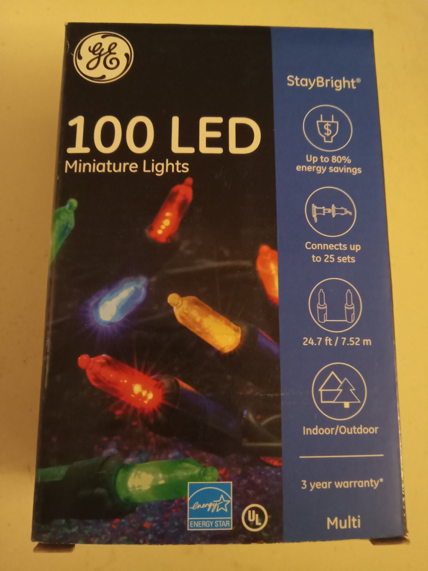 Christmas Lights, 100 LED Multi-color/Cool White, Mini/Micro-Style Lights, Green Wire, GE Stay Bright, NEW