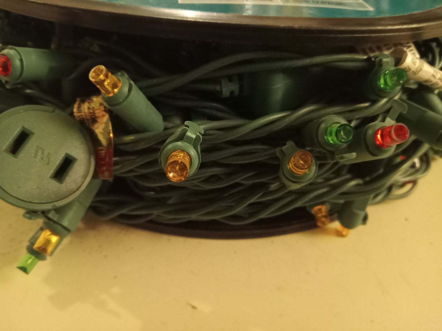 Christmas Lights Roll, 300 LED Micro Lights, Multi-Color, Green Wire, Sylvania Cool Glo, USED