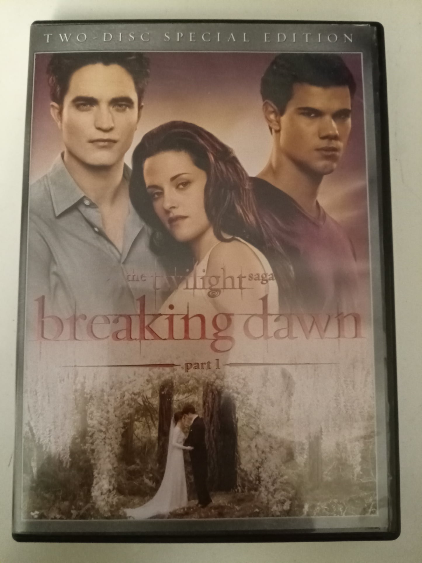 The Twilight Saga Breaking Dawn Part 1 One, DVD Movie, Kristen Stewart Widescreen, Rated PG-13, NEW/USED
