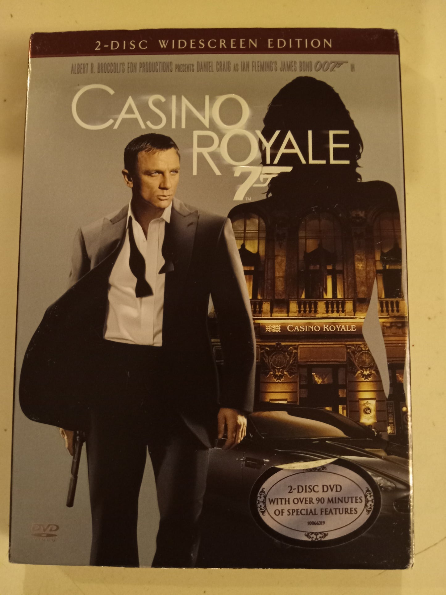 James Bond 007 in Casino Royale, DVD Movie, 2 Discs Daniel Craig Fullscreen/Widescreen, Rated PG-13, NEW/USED