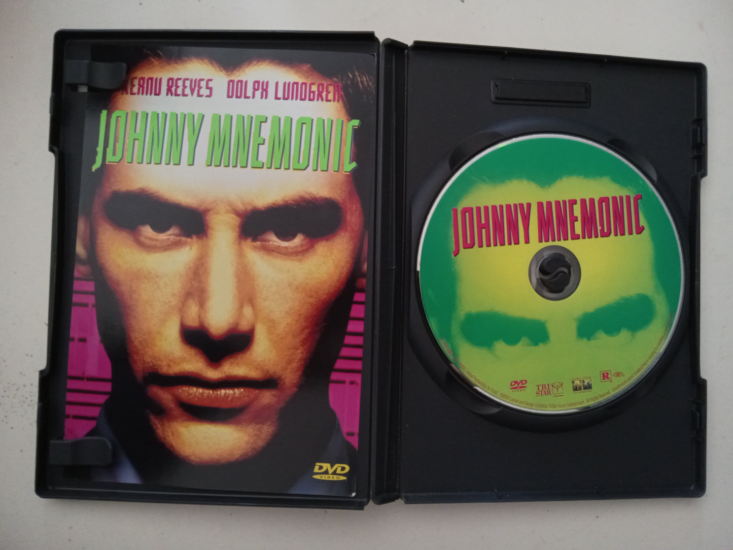 Johnny Mnemonic, DVD Movie, Keanu Reeves Widescreen, Rated R, USED
