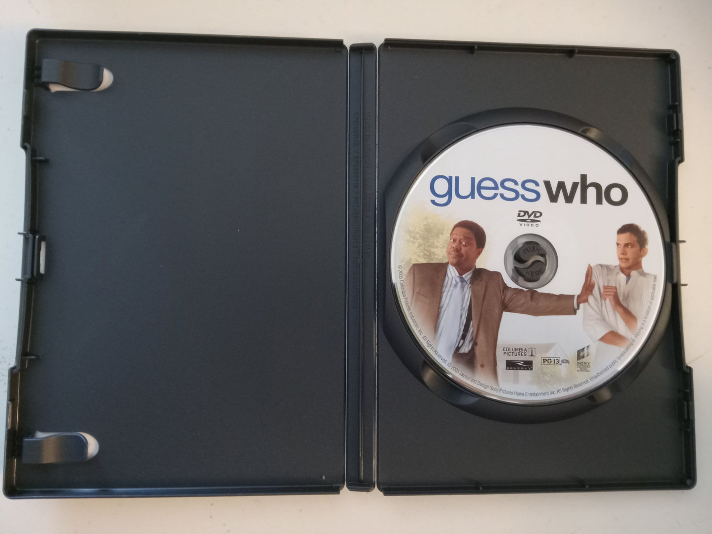Guess Who, DVD Movie, Ashton Kutcher Widescreen, Rated PG-13, USED