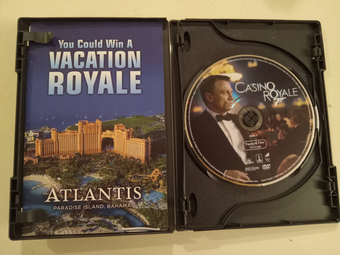 James Bond 007 in Casino Royale, DVD Movie, 2 Discs Daniel Craig Fullscreen/Widescreen, Rated PG-13, NEW/USED