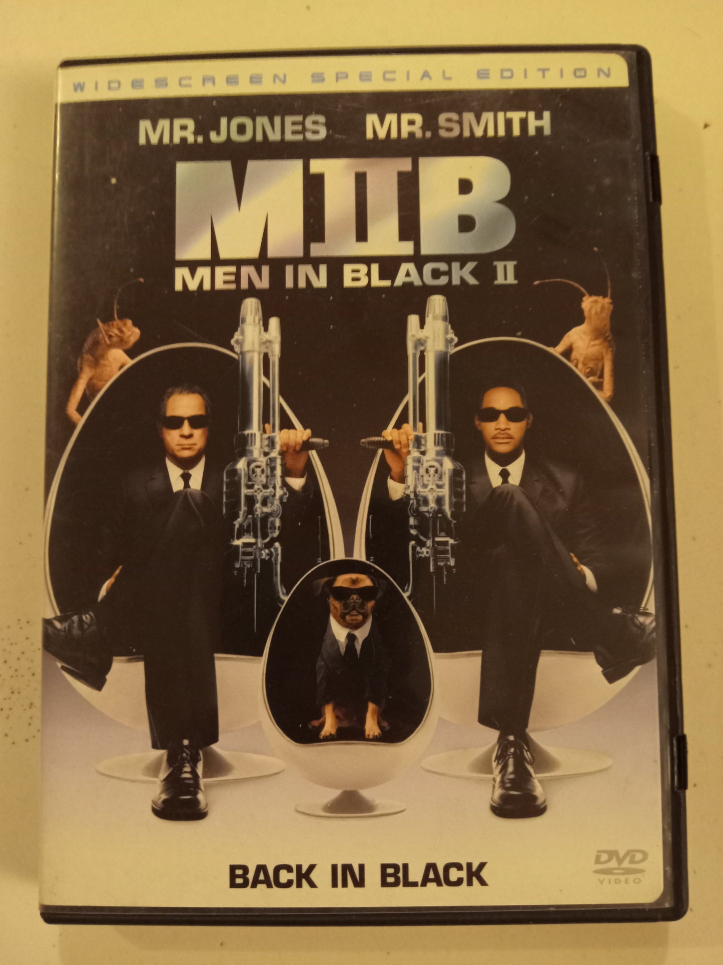 MIIB, Men In Black II 2, 2 Discs Special Ed., DVD Movie, Will Smith Fullscreen/Widescreen, Rated PG-13, USED