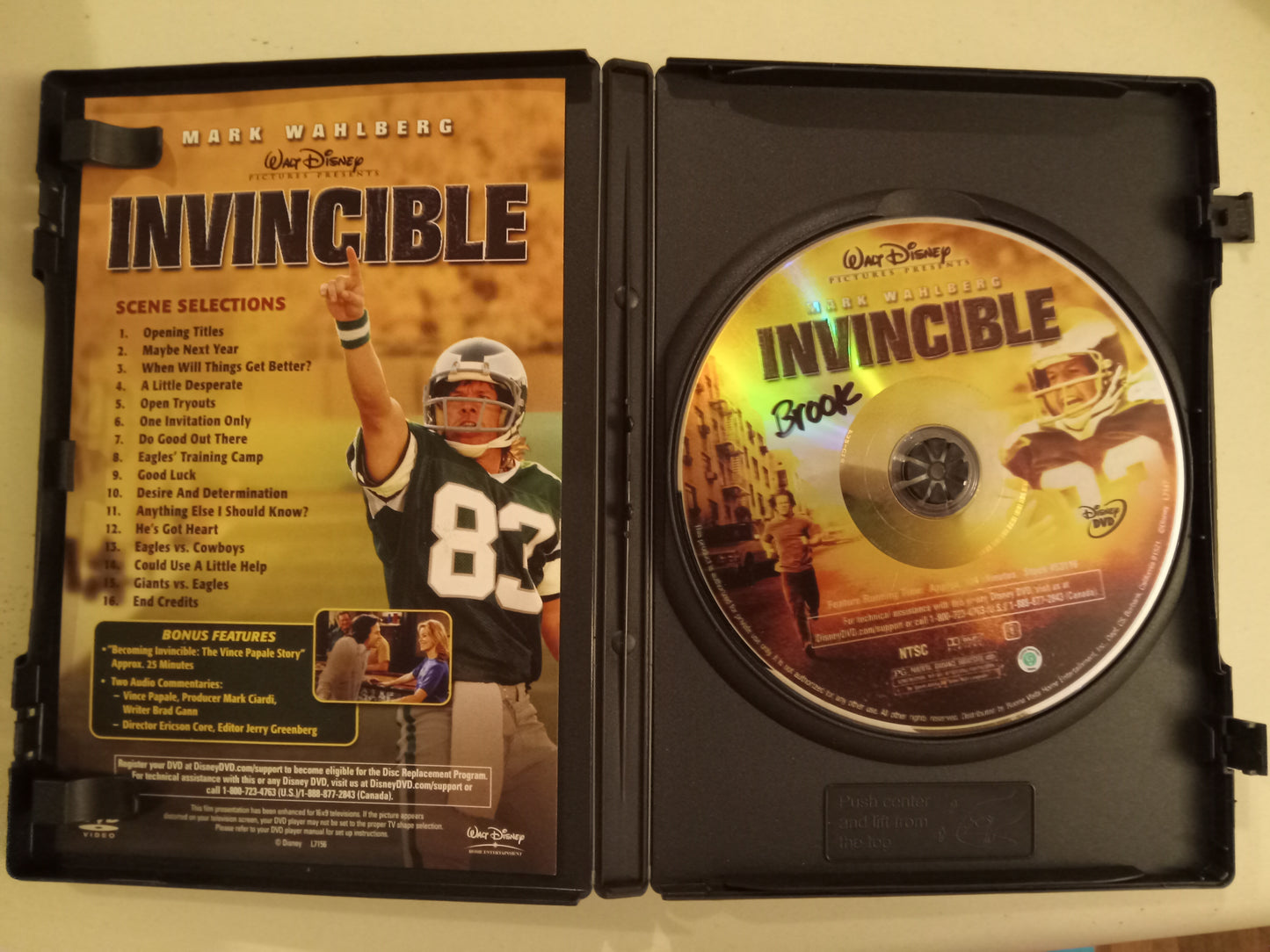 Invincible, DVD Movie, Mark Wahlberg Widescreen, Rated PG, USED