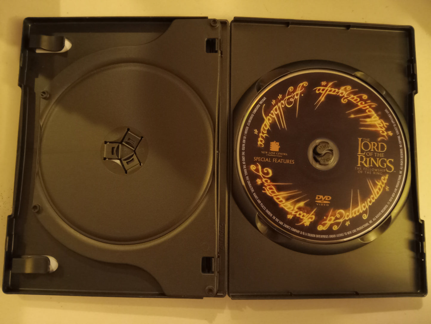 The Lord Of The Rings The Fellowship Of The Ring, DVD Movie, 2 Disc Ed. Widescreen, Rated PG-13, USED