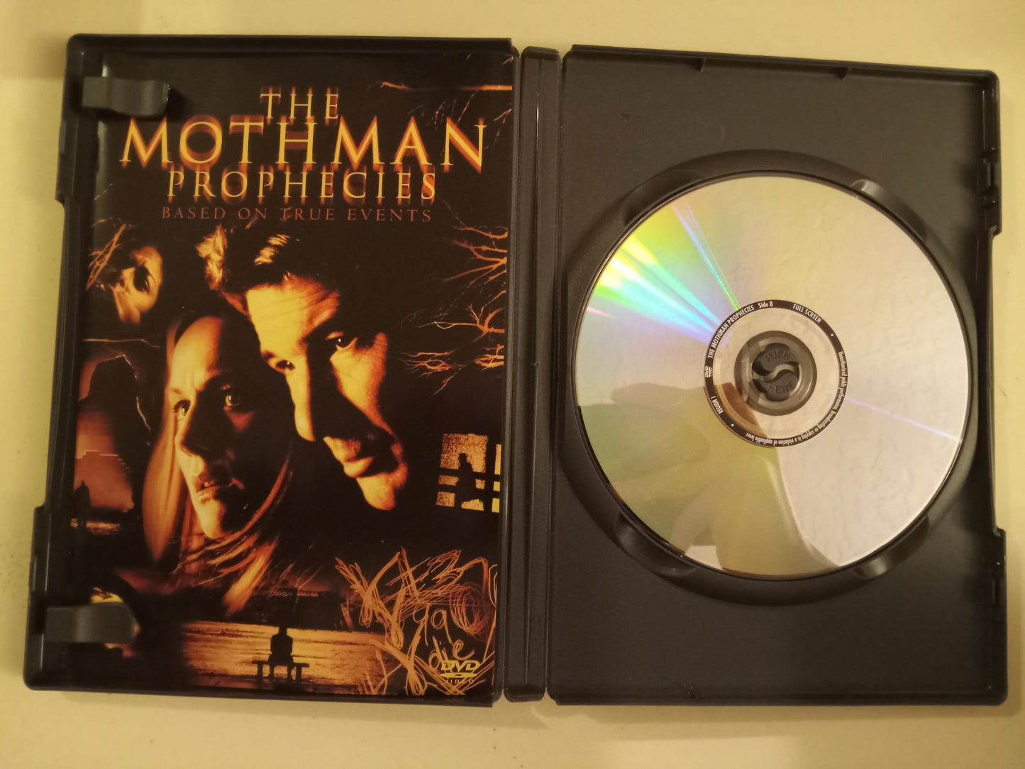 The Mothman Prophecies, DVD Movie, Richard Gere Widescreen/Fullscreen, Rated PG-13, USED