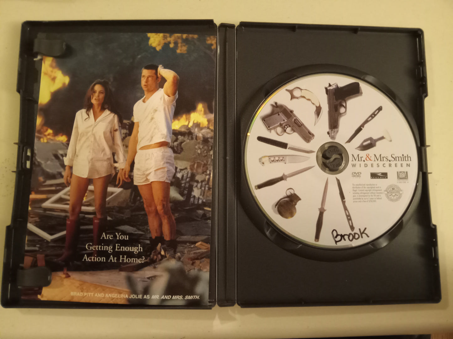 Mr. And Mrs. Smith, DVD Movie, Brad Pitt Fullscreen/Widescreen, Rated PG-13, USED