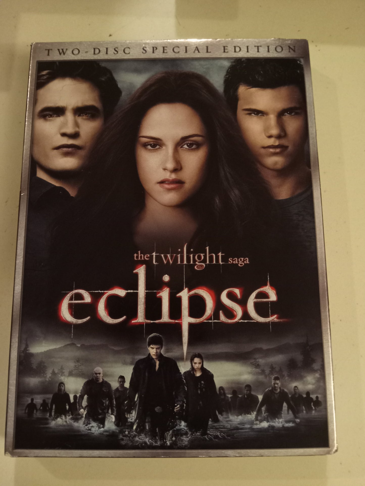 The Twilight Saga Eclipse, DVD Movie, 2 Disc Special/Collector's Ed. Kristen Stewart Widescreen, Rated PG-13, NEW/USED