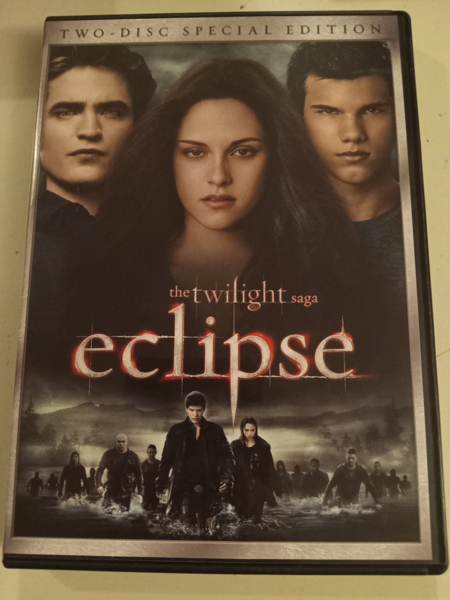 The Twilight Saga Eclipse, DVD Movie, 2 Disc Special/Collector's Ed. Kristen Stewart Widescreen, Rated PG-13, NEW/USED