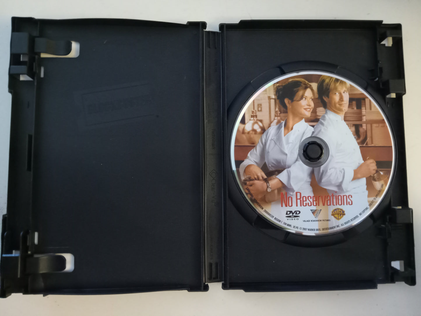 No Reservations, DVD Movie, Aaron Eckhart Widescreen, Rated PG, USED