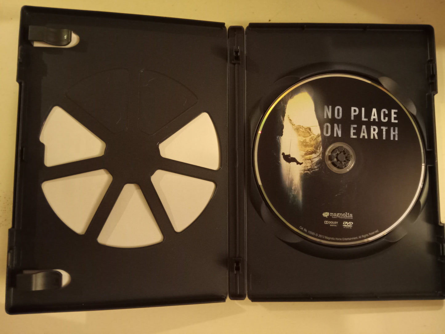 No Place On Earth, DVD Movie, Peter Lane Widescreen, Rated PG-13, USED/NEW